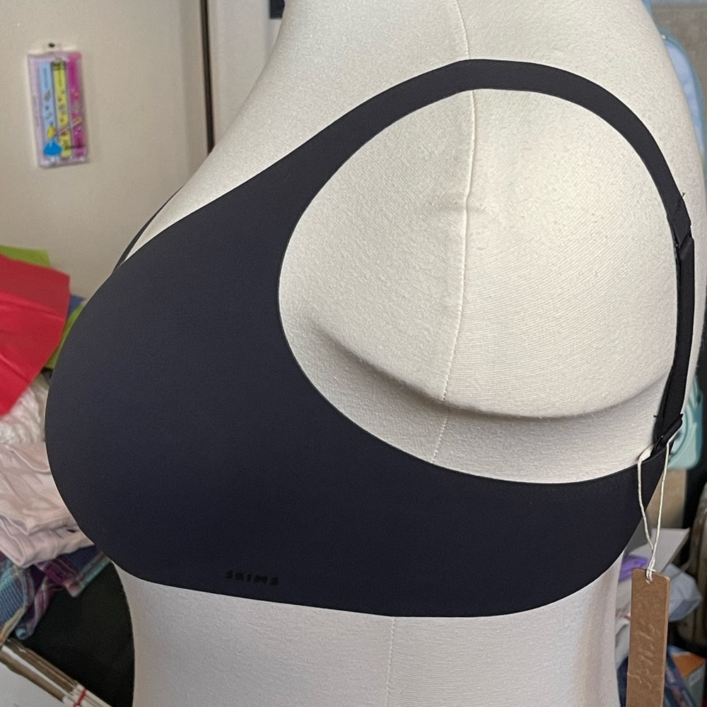Skims Bra - Picture 2 of 6